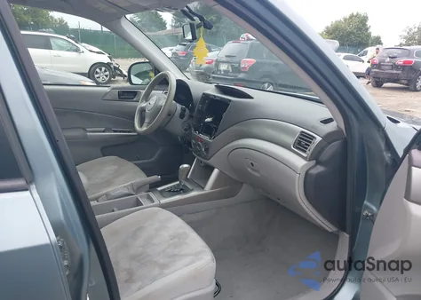 2010 Subaru Forester 2.5X из США, поврежденный, VIN JF2SH6AC0AH725910